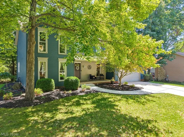 4221 Bunker Ln, Stow, OH 44224