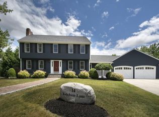14 Ketcham Ln, Weymouth, MA 02190