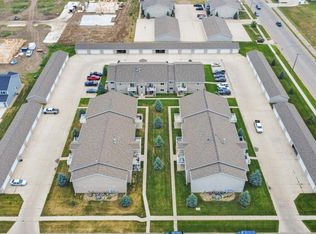 4040 McKenzie Dr SE UNIT 6, Mandan, ND 58554