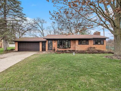 4366 Old Colony Dr, Flint, MI, 48507