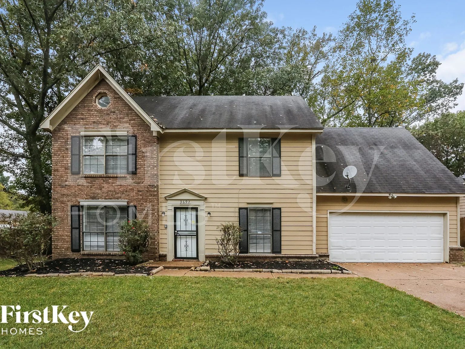 3 bed, 2.5 bath, 1982 sqft, $1,700 — Photo 1