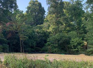 1913 Banbury Rd, Raleigh, NC 27608