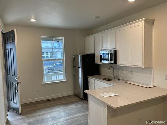 4th image of 17095 Desert Wine Ln