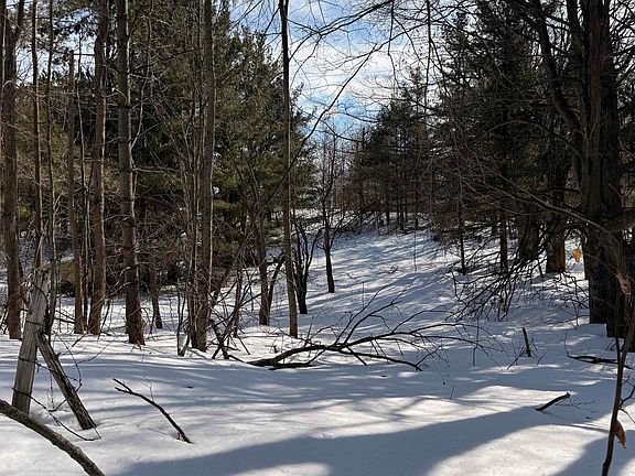 2nd image of 3328 Reycraft Rd