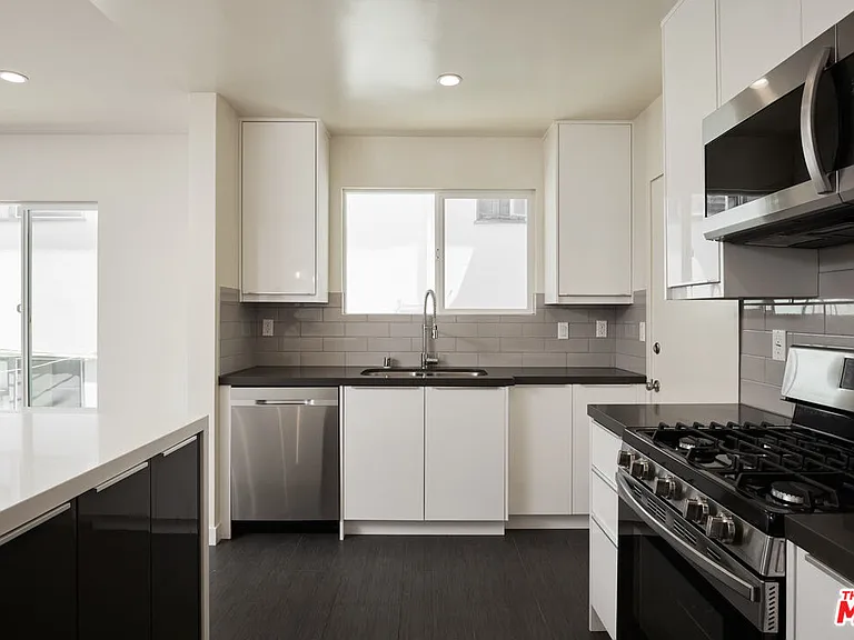 1157 Horn Ave #3 — Photo 16