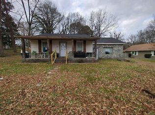 810 S Chattanooga St, La Fayette, GA 30728