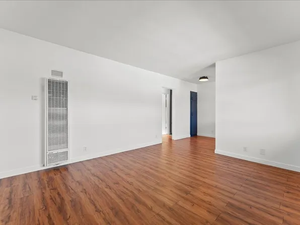 7733 Laurel Canyon Blvd #9, North Hollywood, CA 91605