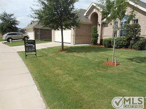 2nd image of 5307 Daywood Ln
