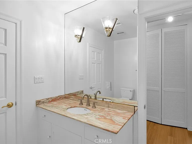 4031 N Virginia Rd — Photo 27