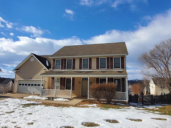 5th image of 2643 Middle Rd