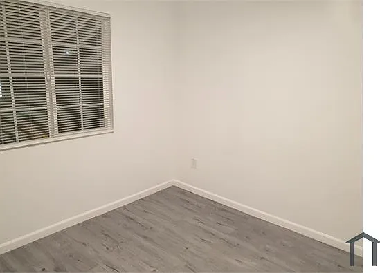 3 bed, $3,295 — Photo 2