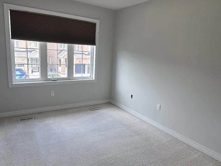 698 Megson Ter — Photo 17