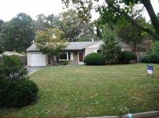 162 Wading River Hollow Rd, Middle Island, NY 11953