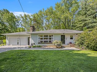 2913 Junedale Dr, Kalamazoo, MI 49006