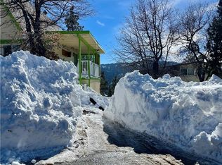 807 Plumas Ct, Big Bear City, CA 92314