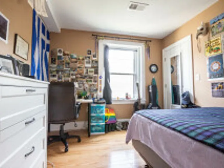 32 Linden St — Photo 14