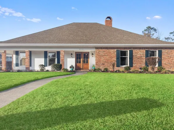 2712 Bocage Ln, Lake Charles, LA 70605