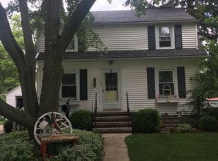 607 Adams Ave, Huron, OH 44839