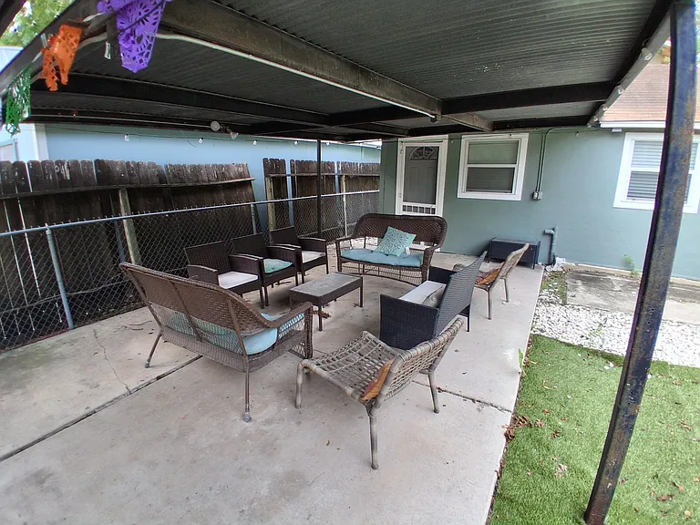 619 Cedar St — Photo 26