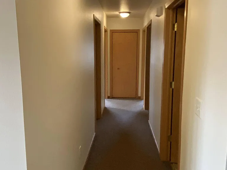 3616 Doolittle Dr — Photo 7