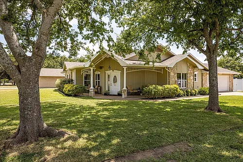 508 Pine Ln Photo 1