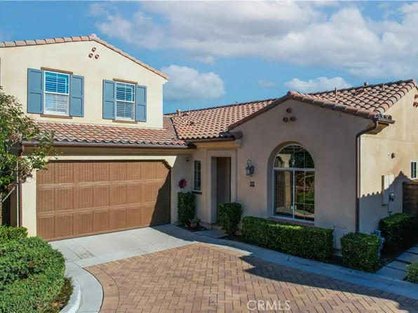 22 Rosal St, Mission Viejo, CA 92694
