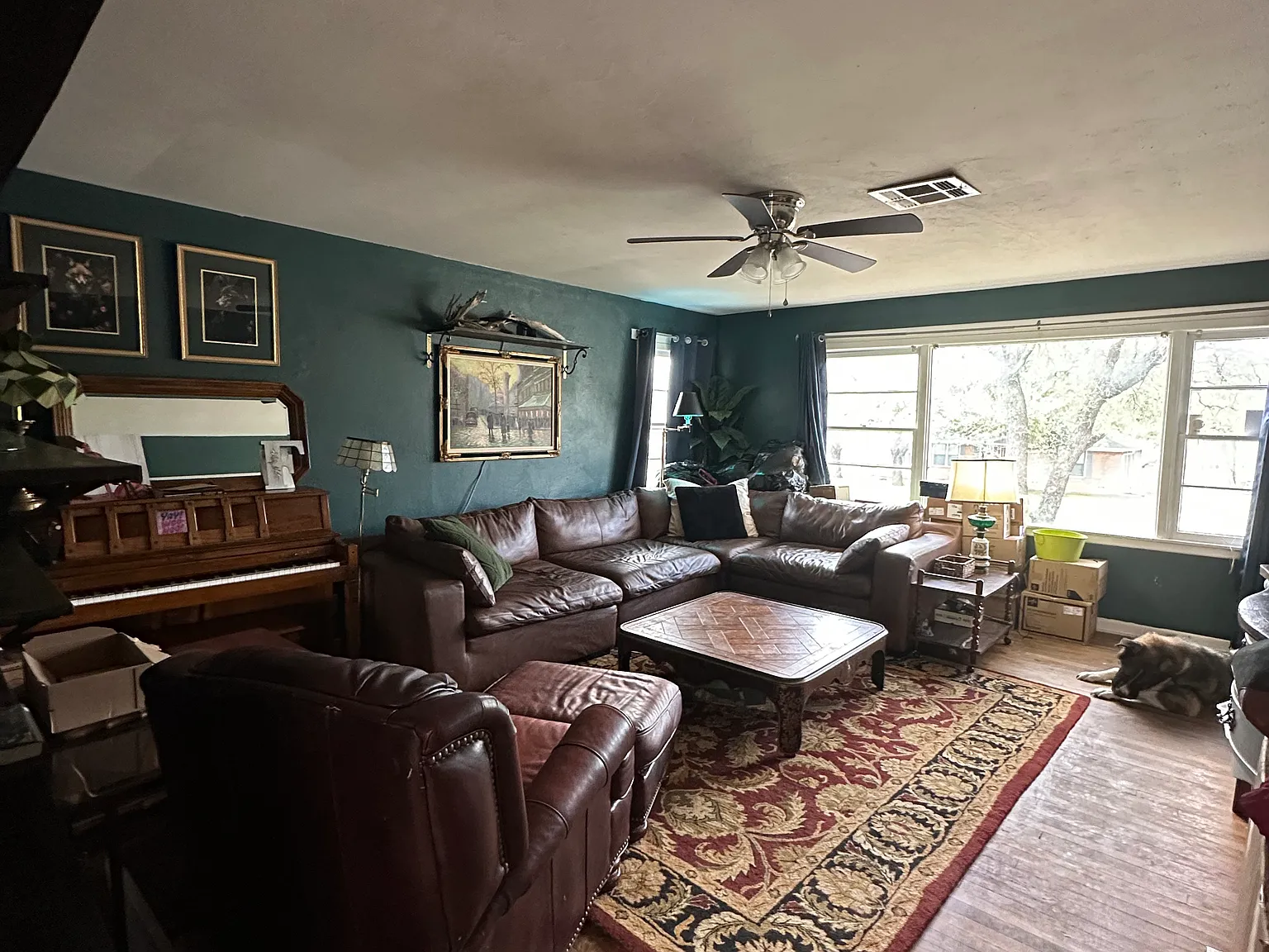 3 bed, 1480 sqft, $1,900 — Photo 2
