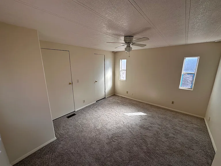 1813 Los Lentes Rd NE — Photo 7
