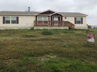 402 E Border St, Milford, TX 76670