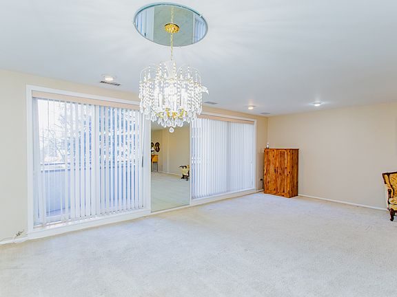 5th image of 6400 N Cicero Ave APT 317
