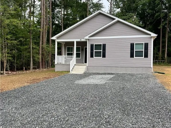36 Lake Dr, Colonial Beach, VA 22443