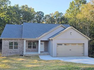 3072 Saratoga Dr, Dalton, GA 30721