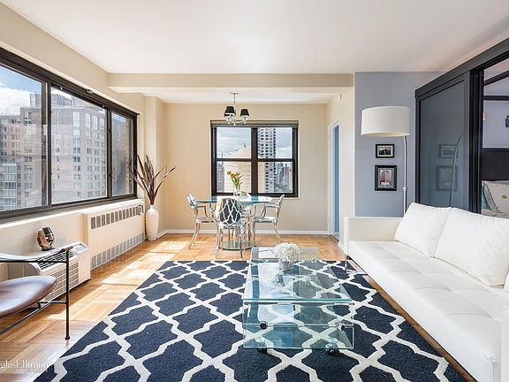 3rd image of 200 E 36th St APT 15A