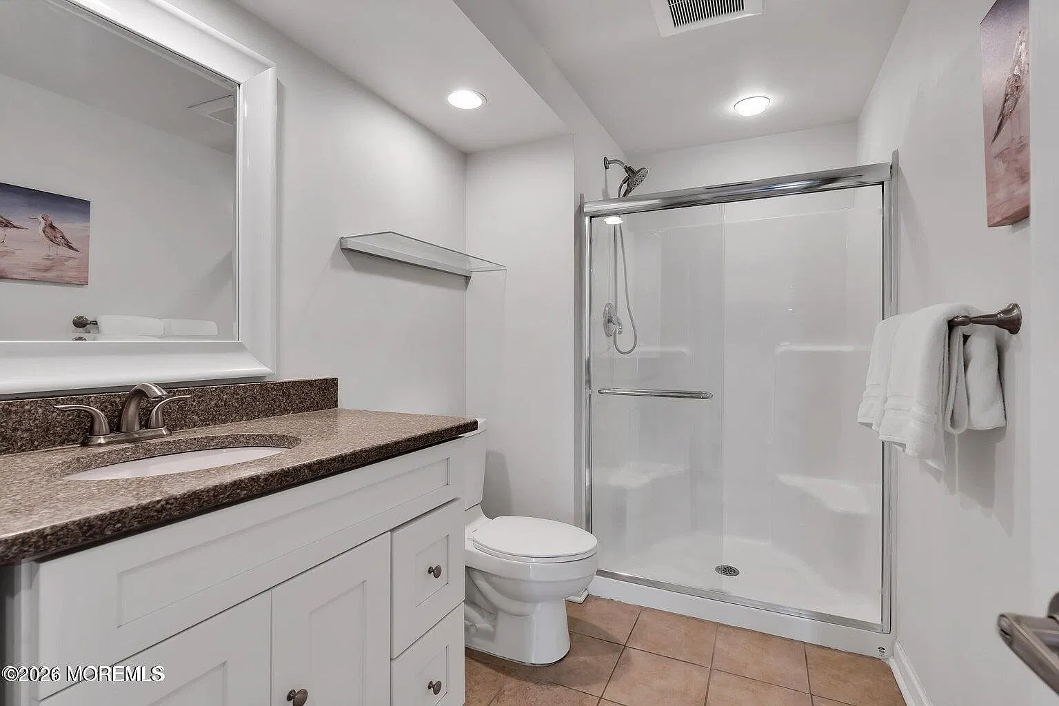 6 bed, 3.0 bath, 2538 sqft, $3,000 — Photo 3