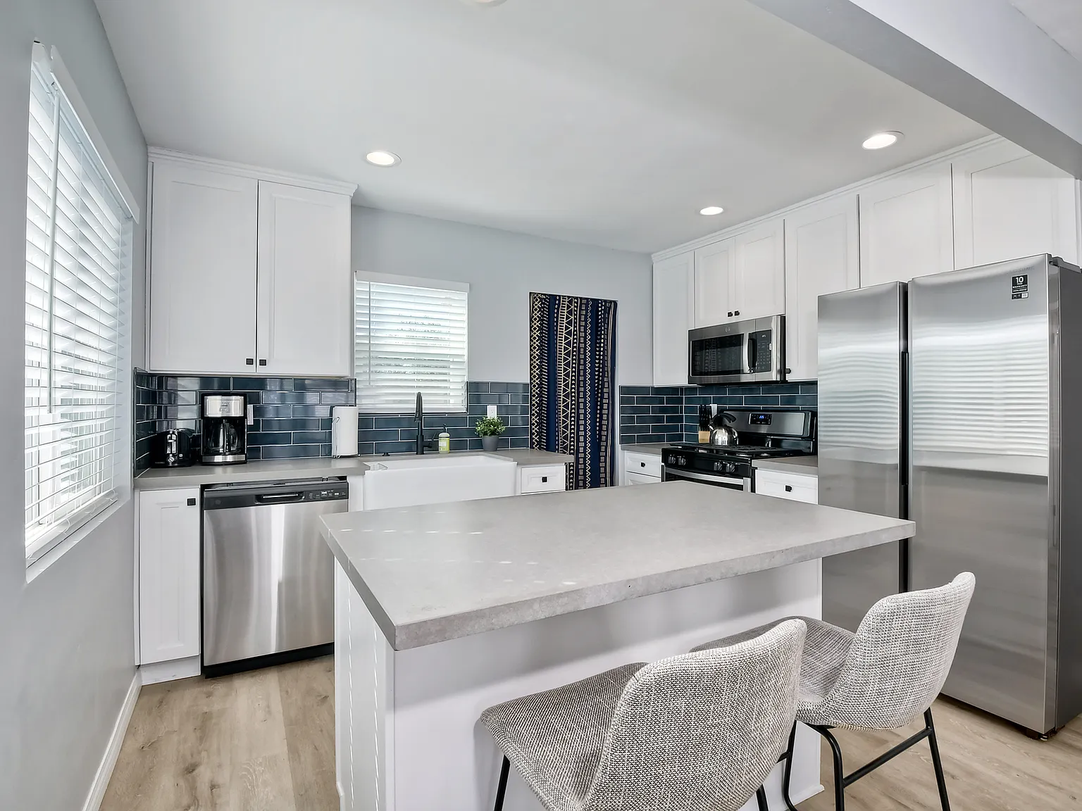 6836 Tower Street - - — Photo 4