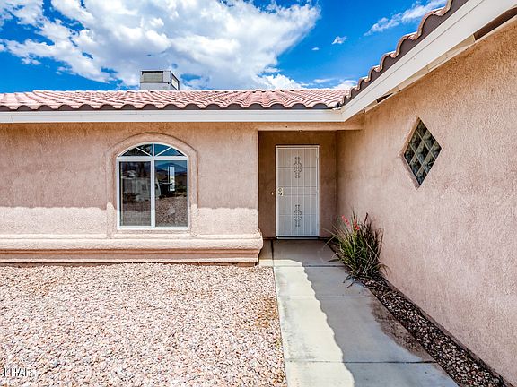 5th image of 2185 Chaparral Dr