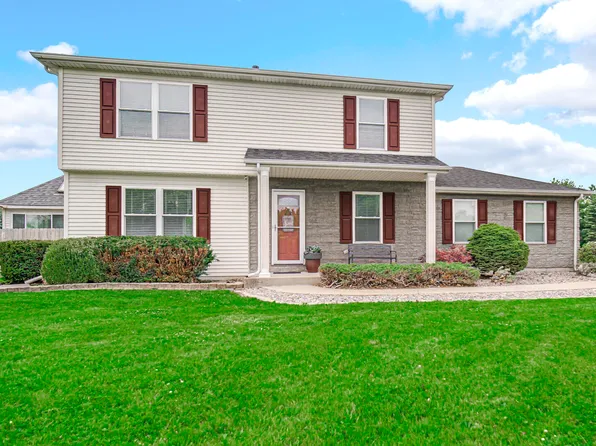 236 Kimrich Cir N, Valparaiso, IN 46385