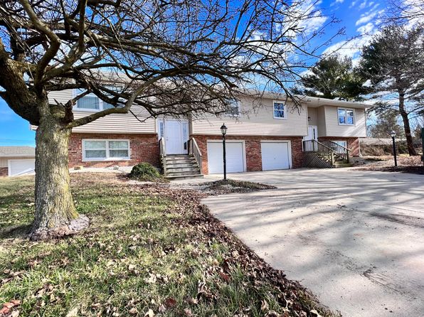 Townhomes For Rent In Champaign IL - 11 Rentals | Zillow