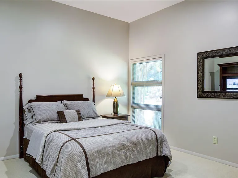 214 Shipmaster Dr — Photo 34