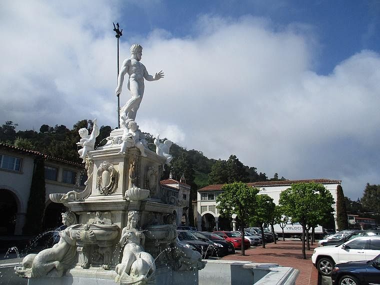 Malaga Cove Shopping Center