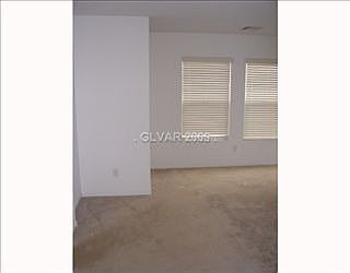3rd image of 722 Penshaw Bridge Ave