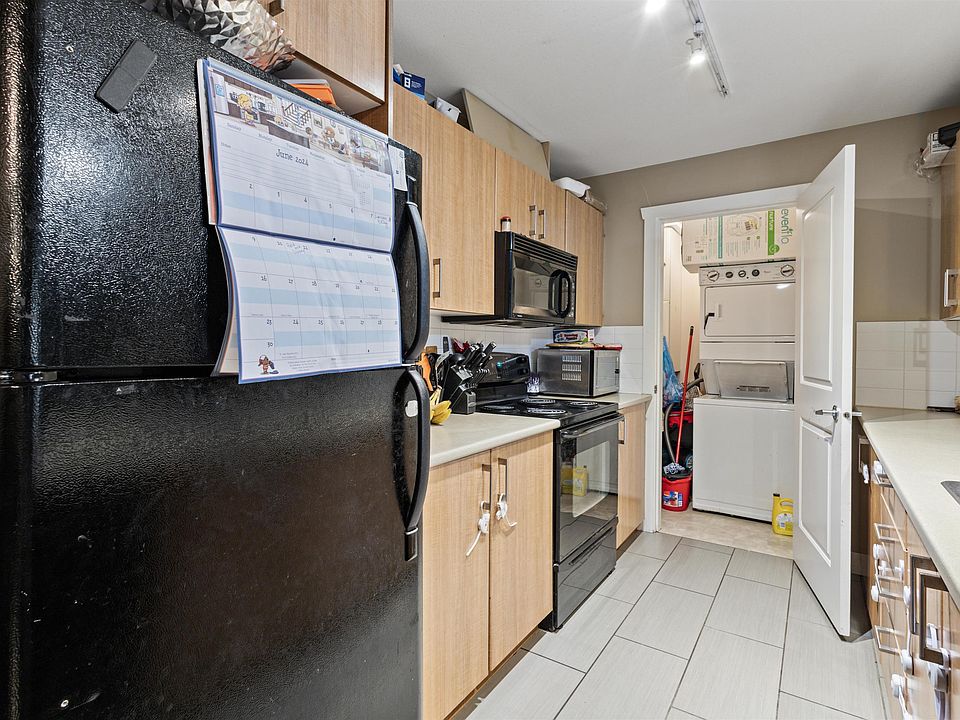 1st image of 45561 Yale Rd #404