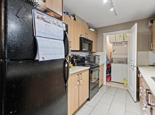 45561 Yale Rd #404, Chilliwack, BC V2P 0A8