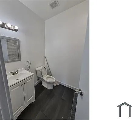 2 bed, $2,200 — Photo 3