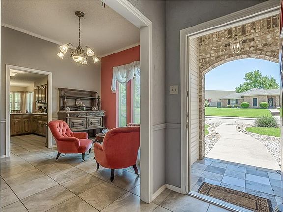 5th image of 3723 Galloway Ln