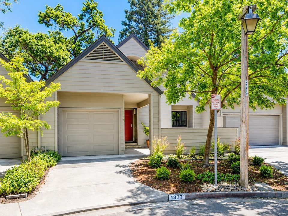 1st image of 1377 Saint James Drive
