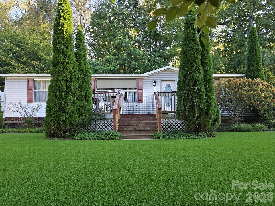 1st image of 2524 Cabelos Ln