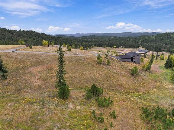 3rd image of 13 Deer Mountain Rd