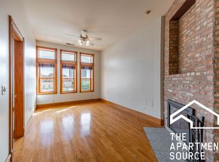 1162 W Grand Ave APT 4F, Chicago, IL 60642