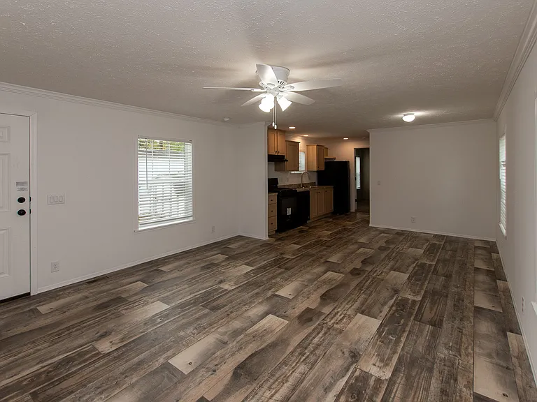 Wood Valley — Photo 36